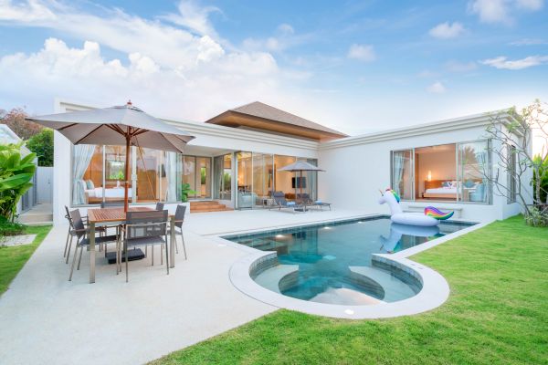 Cost of Concrete Pool Patio Installation in Charleston