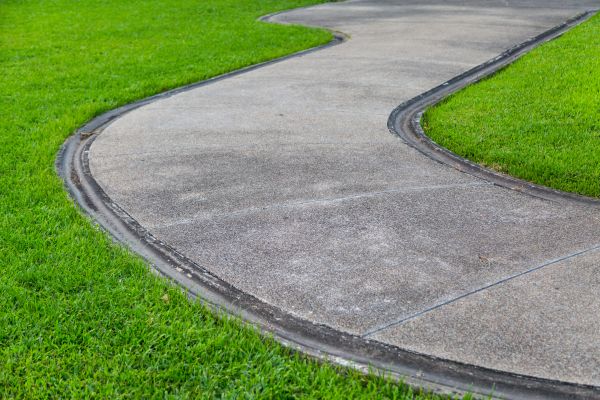Cost of Concrete Sidewalk Construction in Charleston
