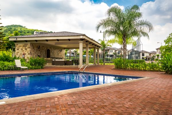 Cost of Pool Area Enlargement in Charleston
