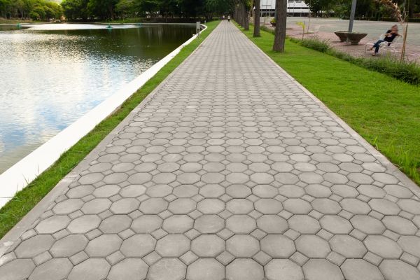 Cost of Paved Pathway Service in Charleston