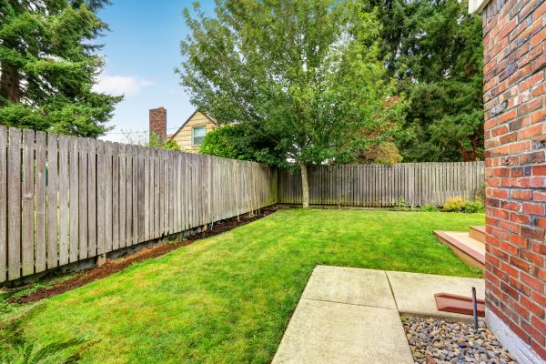 Cost of Backyard Walkway Installation in Charleston